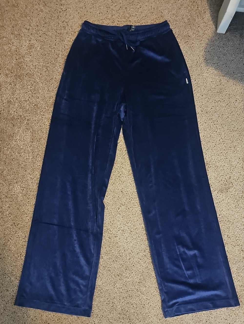 Vuori Womens Navy Velour Wide-Leg Joggers